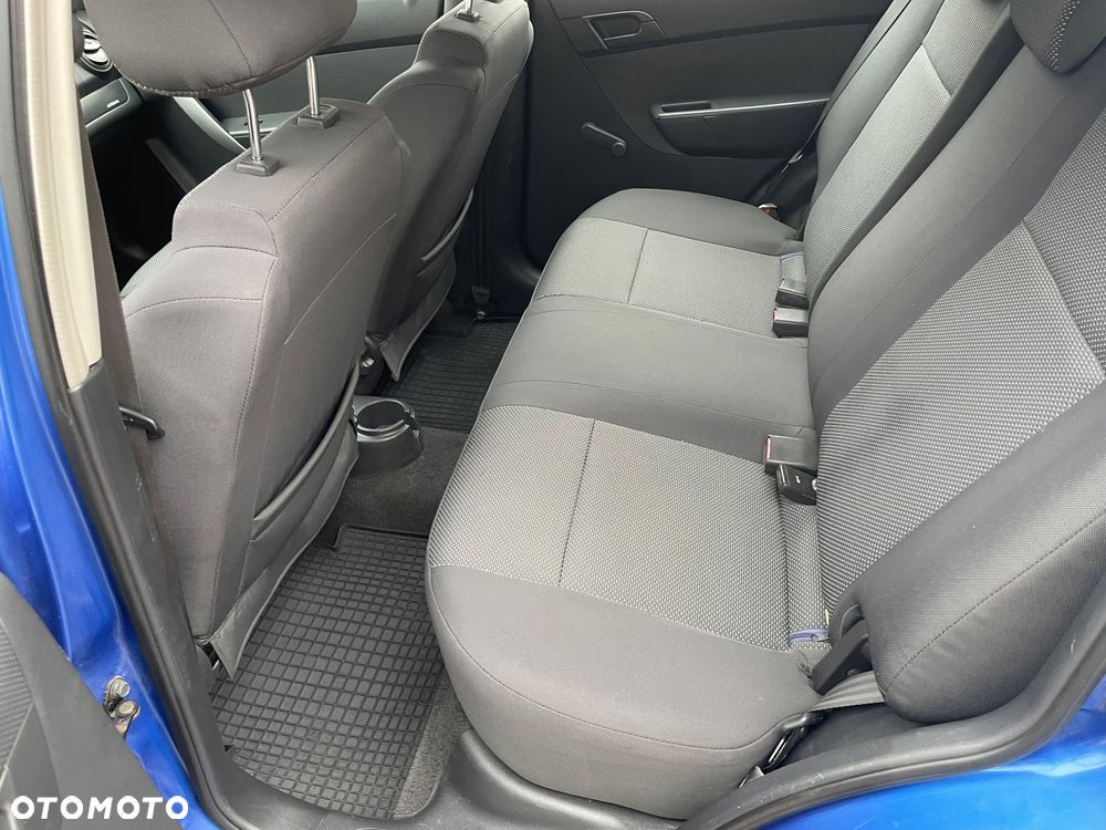 Chevrolet Aveo 1.2 16V Base (air4) - 18