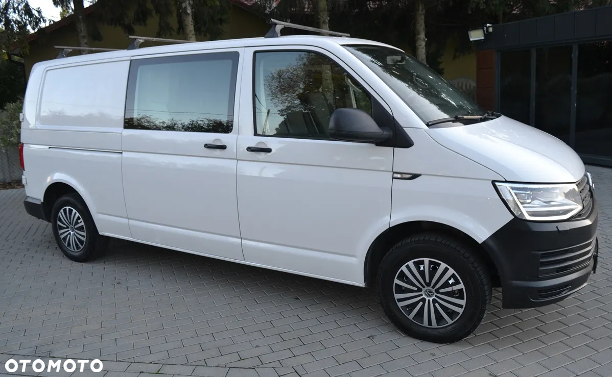 Volkswagen Transporter - 2