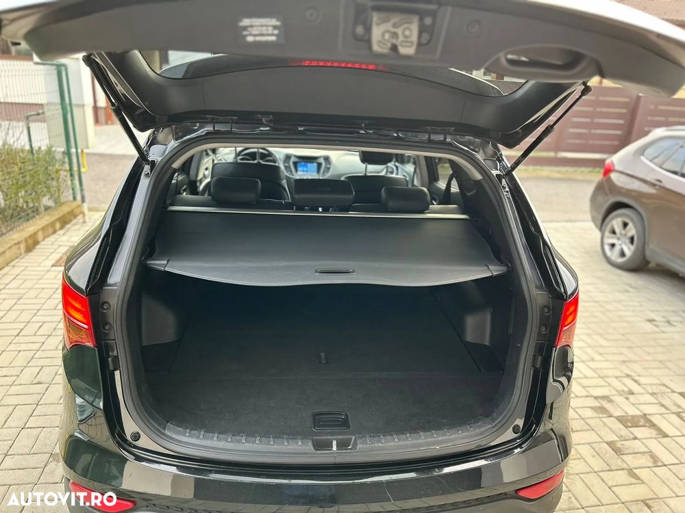 Hyundai Santa Fe 2.2 CRDi 4WD Automatik Premium - 6