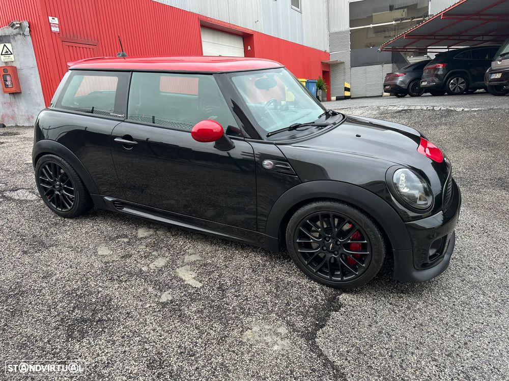 MINI 3 Portas John Cooper Works - 11