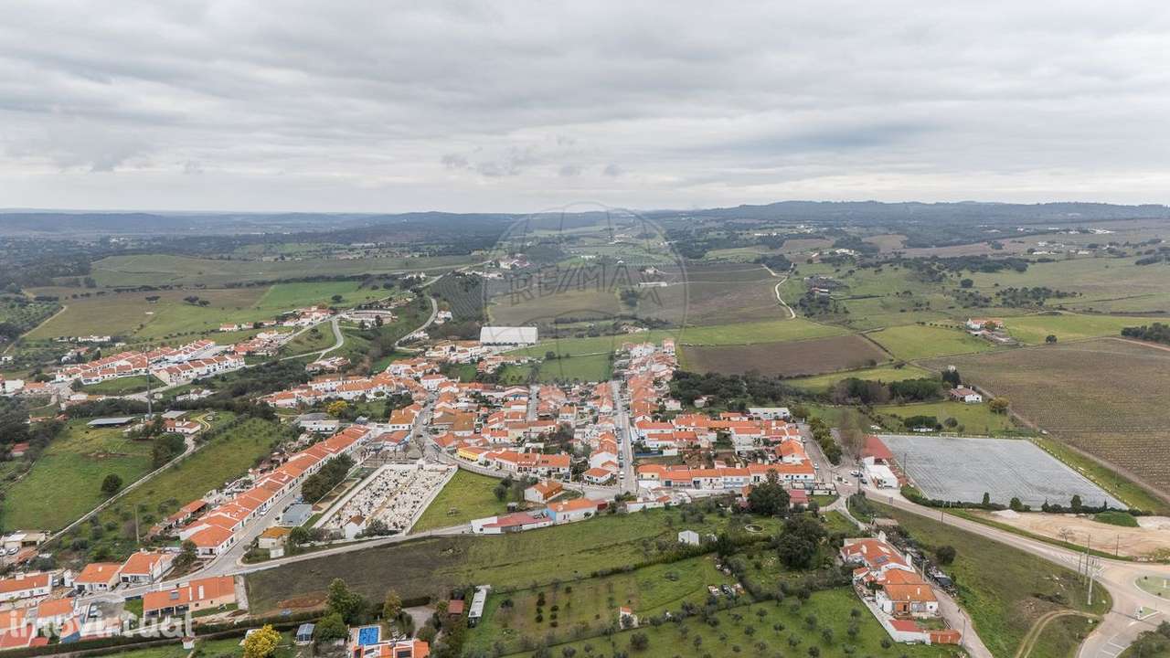 Moradia T2 para venda - Grande imagem: 4/40