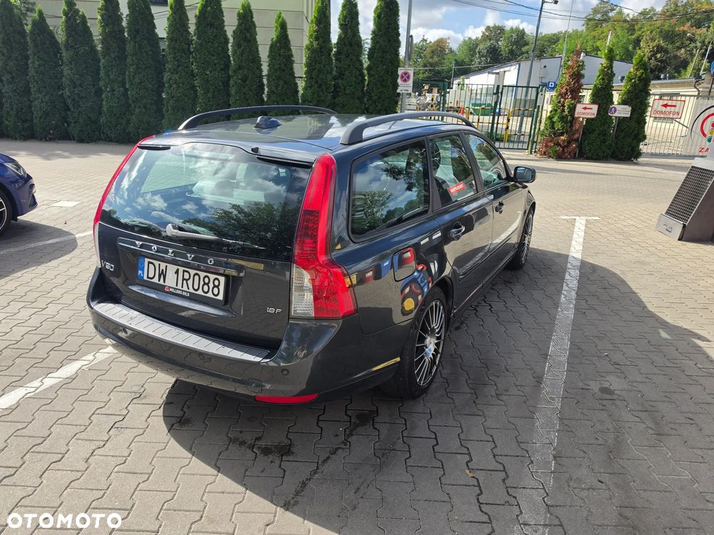 Volvo V50 1.8 - 11