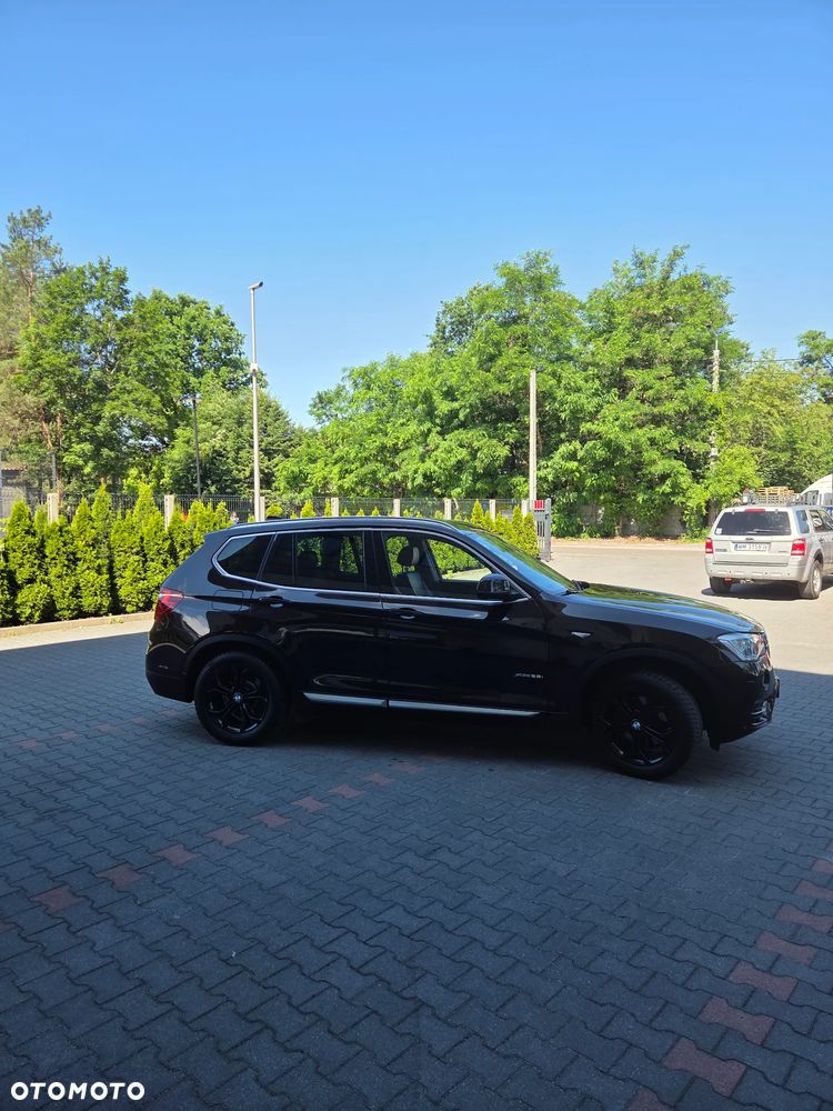 BMW X3 xDrive28i xLine - 9