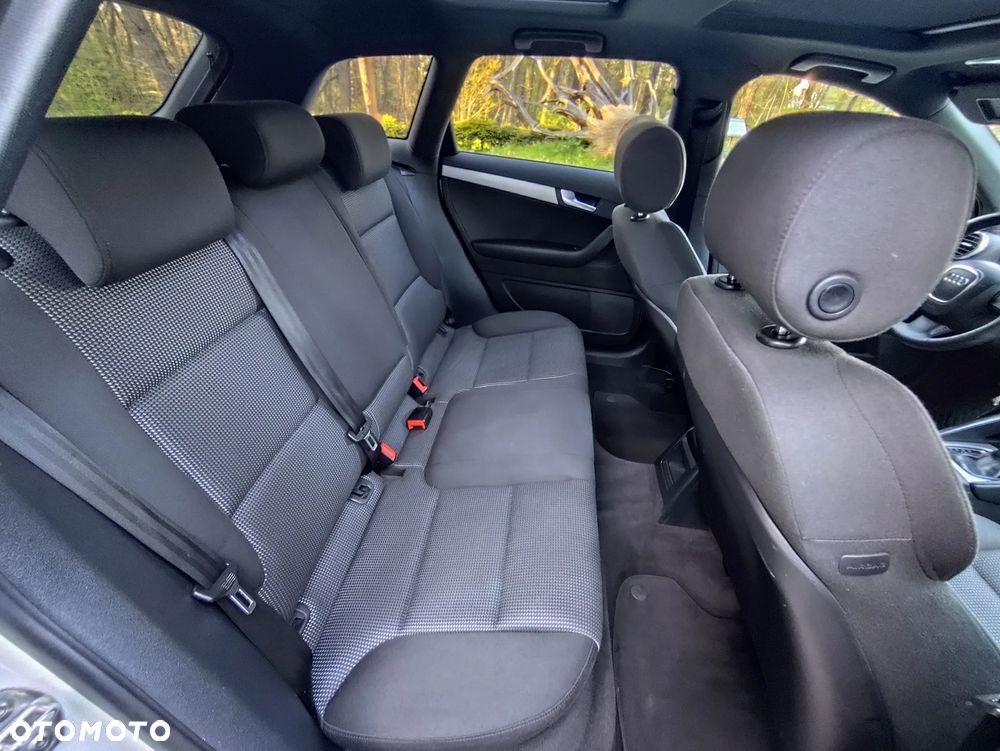 Audi A3 Sportback 2.0 TDI DPF S tronic Ambiente - 21