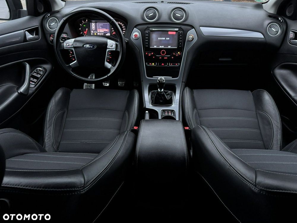 Ford Mondeo 2.0 TDCi Champions Edition - 22