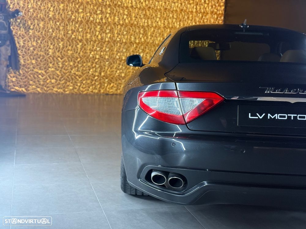 Maserati Granturismo - 10