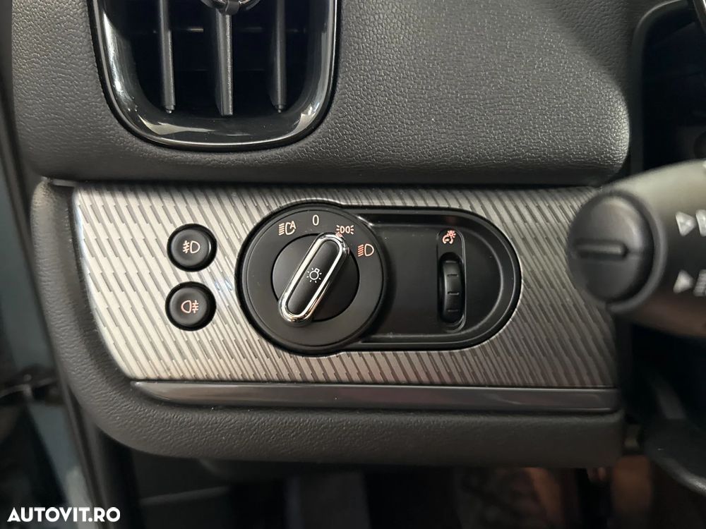 Mini Countryman - 16