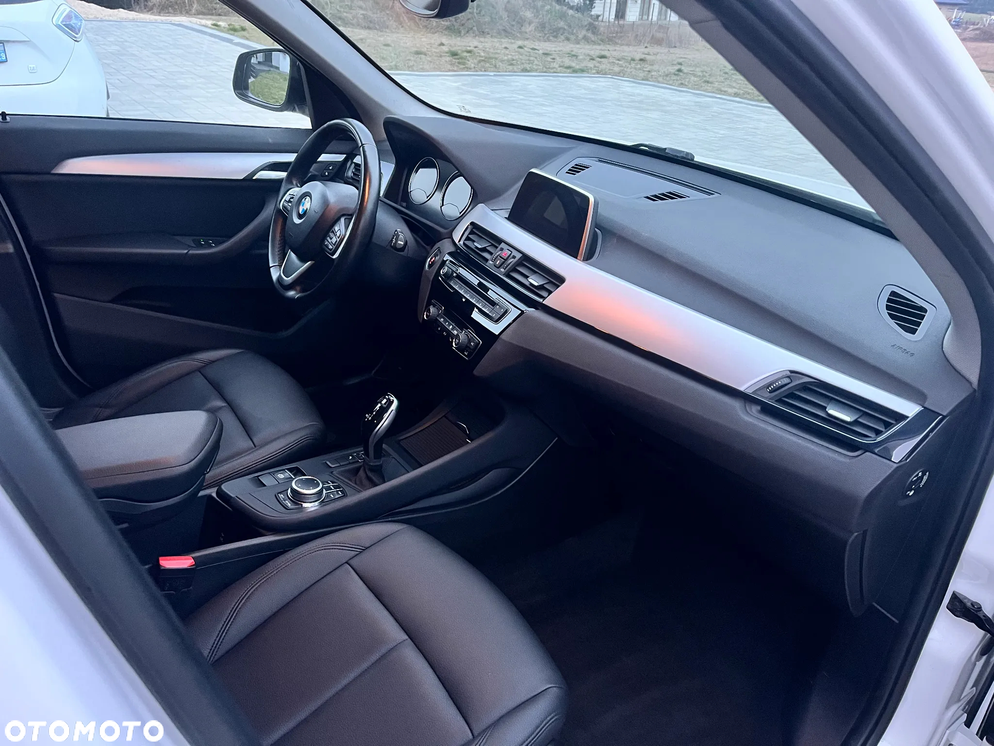 BMW X1 sDrive18i Business Edition - 19
