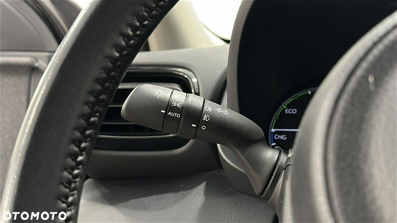 Toyota Yaris Hybrid 1.5 Comfort - 26