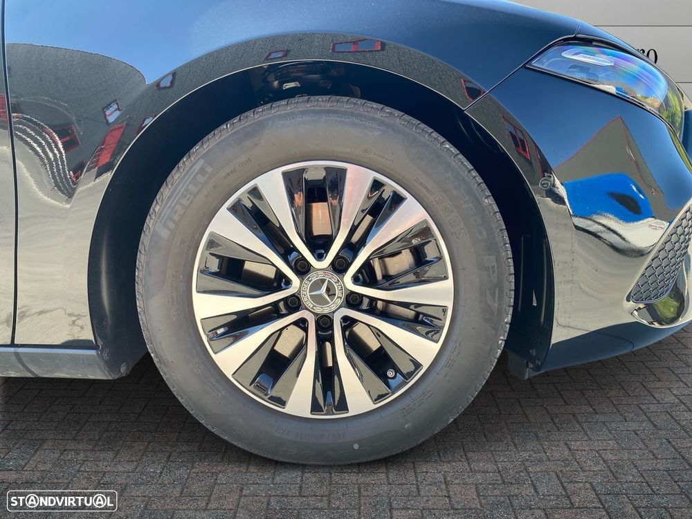 Mercedes-Benz A 200 Standard - 5