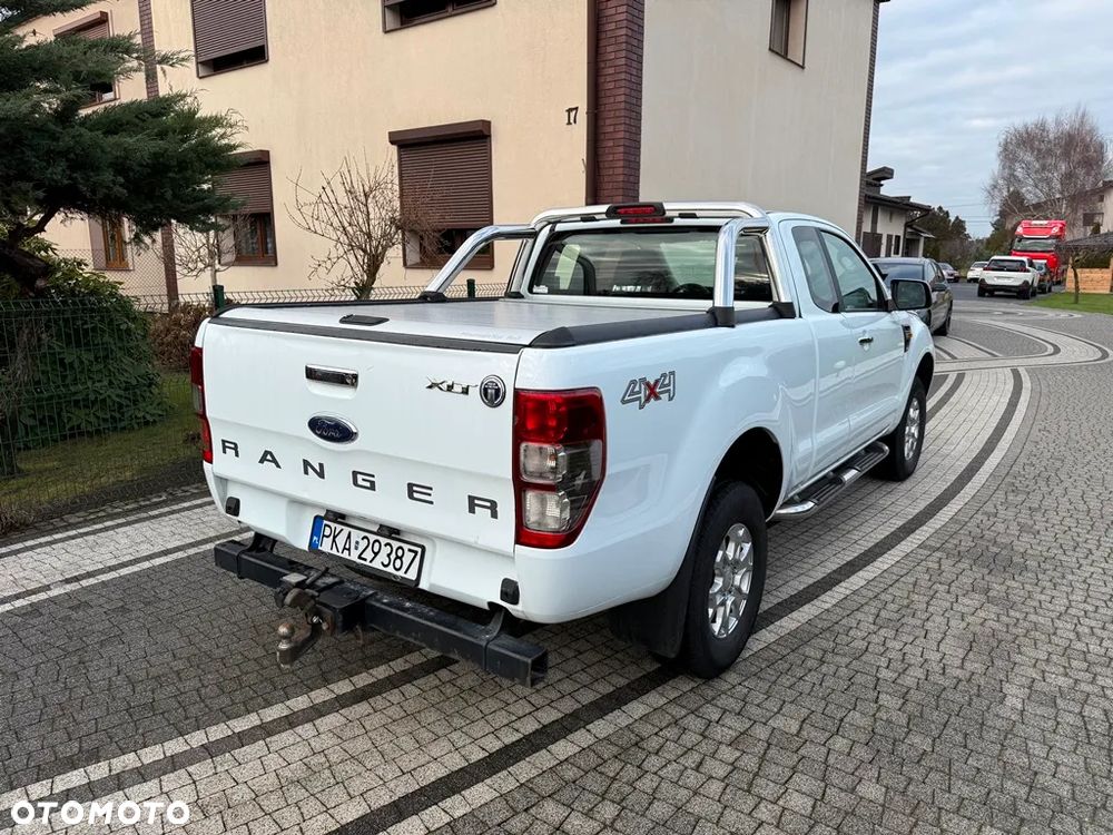 Ford Ranger XLT - 11