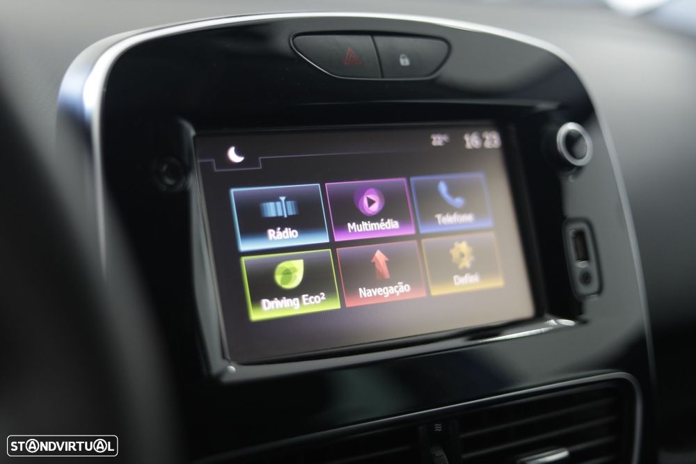 Renault Clio 0.9 TCe Limited Bi-Fuel - 9