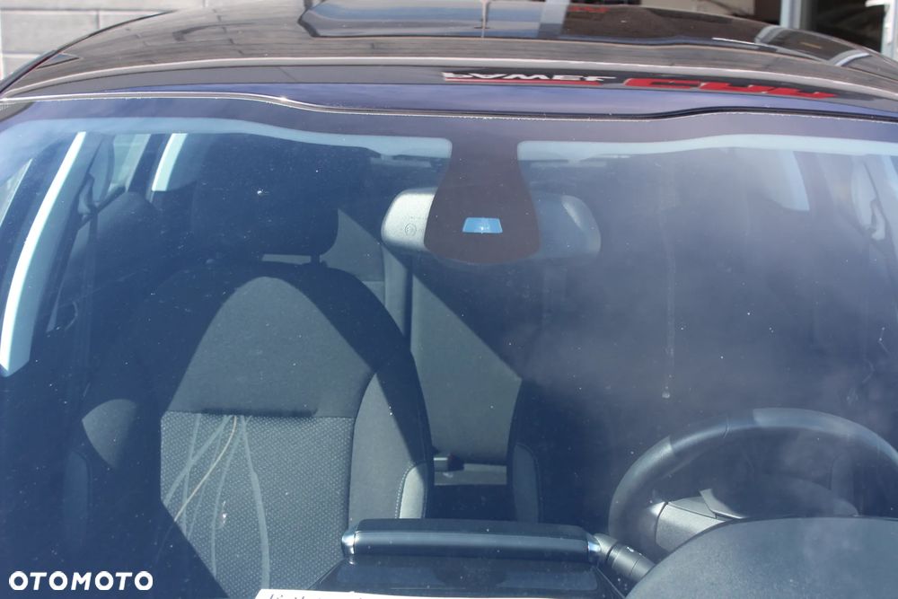 Peugeot 208 82 VTI Allure - 9