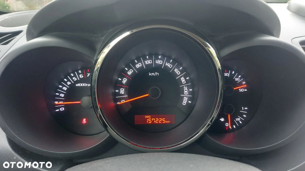 Kia Soul 1.6 CVVT White Collection - 25