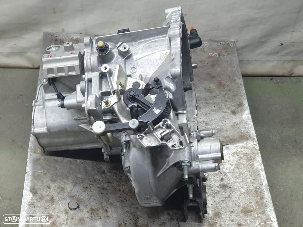 CAIXA DE VELOCIDADES CITROEN C3 REF. 20R104 - 1