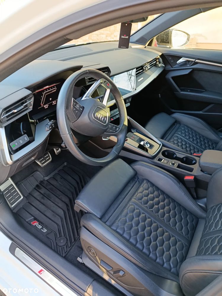 Audi RS3 Limousine TFSI Quattro S tronic - 20