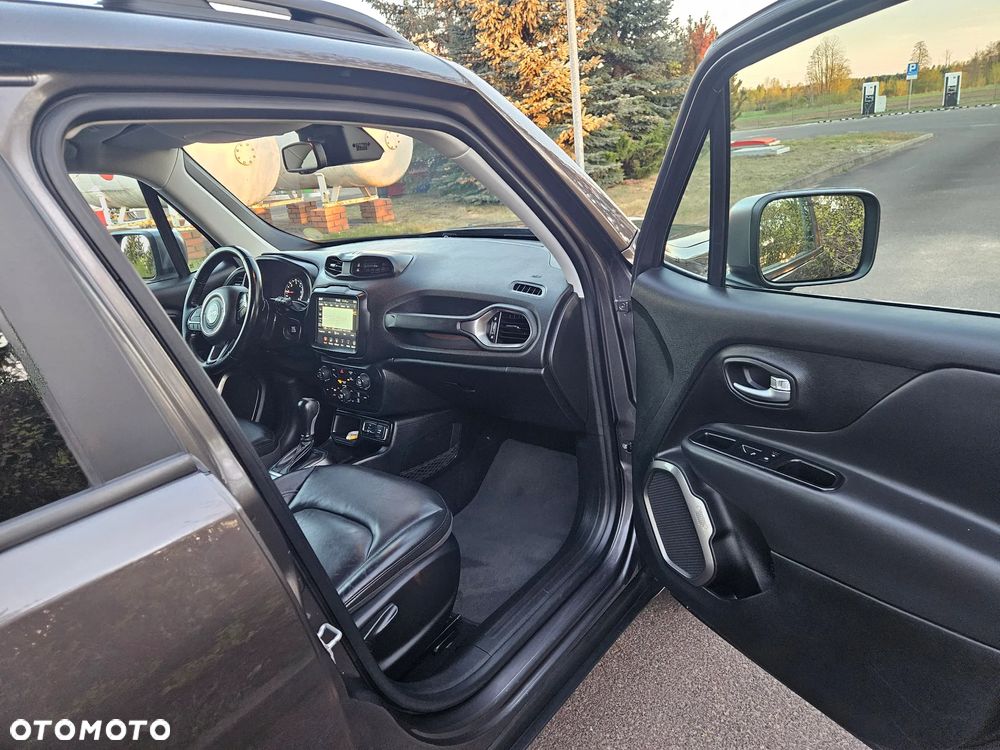 Jeep Renegade 1.6 MultiJet DSG Limited - 29