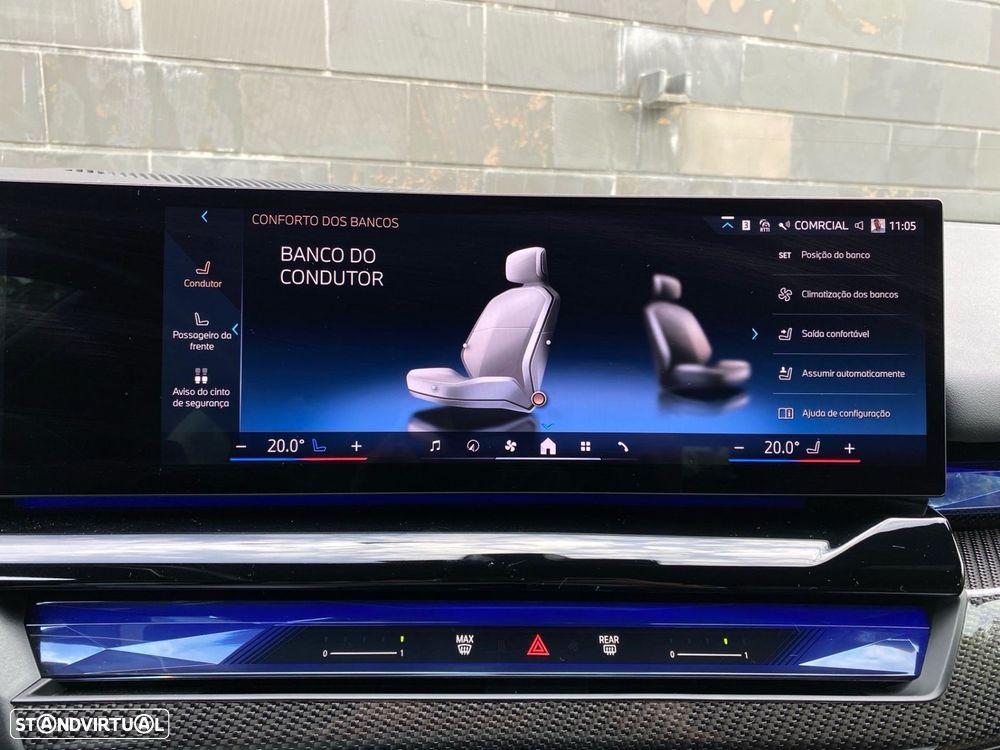 BMW 520 d Pack Desportivo M Pro - 15