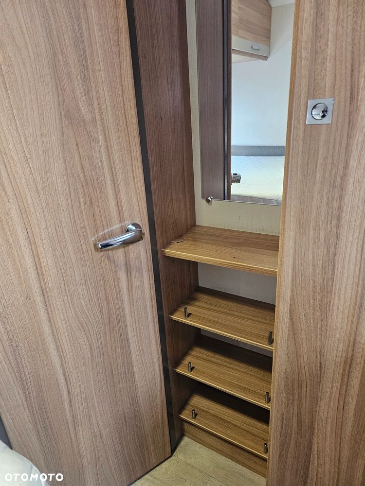 Caravelair WŁĄCZ FILMIK. DMC 1150. ŁÓŻKO MAŁZEŃSKIE, SYPIALNIO JADALNIA. ŁAZIENKA. PIĘKNA. - 22