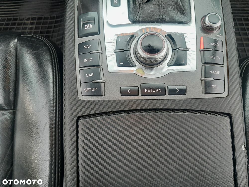 Audi A6 Limousine 3.2 FSI Quattro Tiptronic - 13