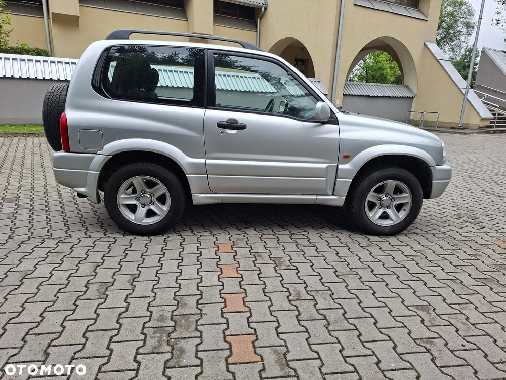 Suzuki Grand Vitara 1.6 Comfort Limited - 15