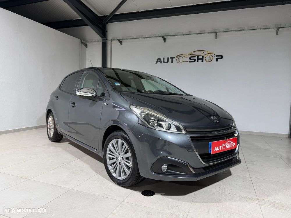 Peugeot 208 1.2 PureTech Allure - 1