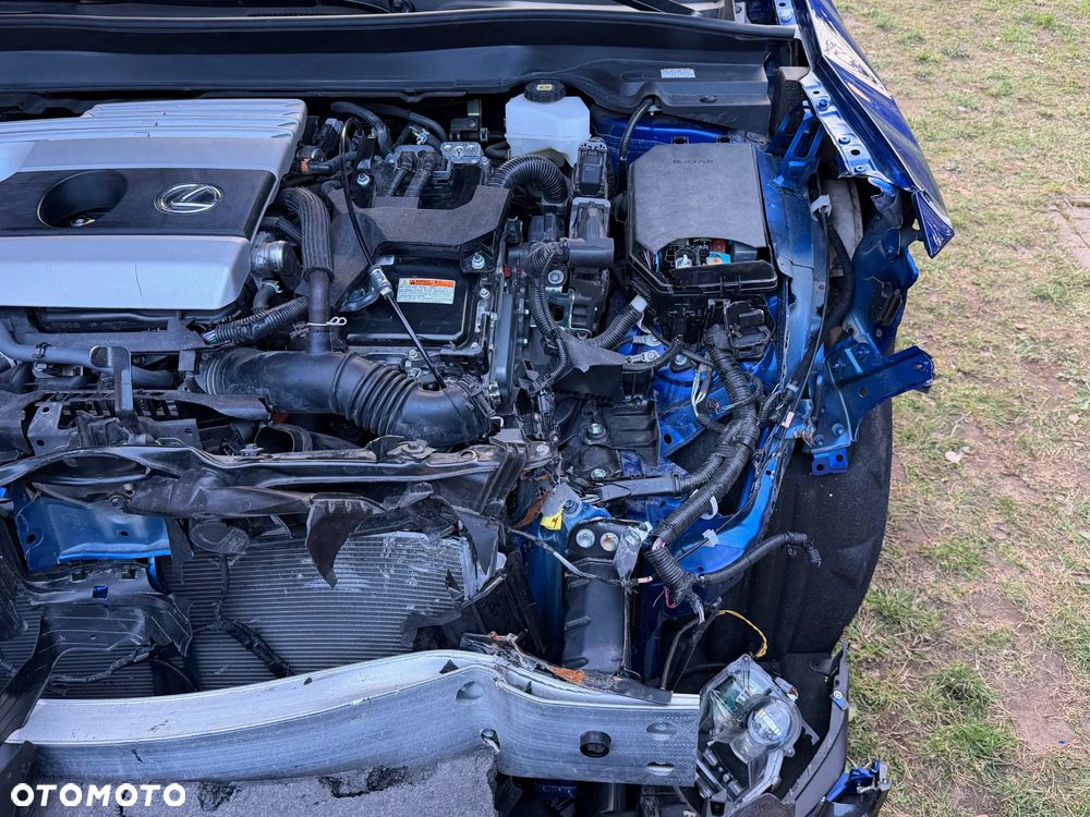 Lexus UX 250h F Sport 2WD - 15