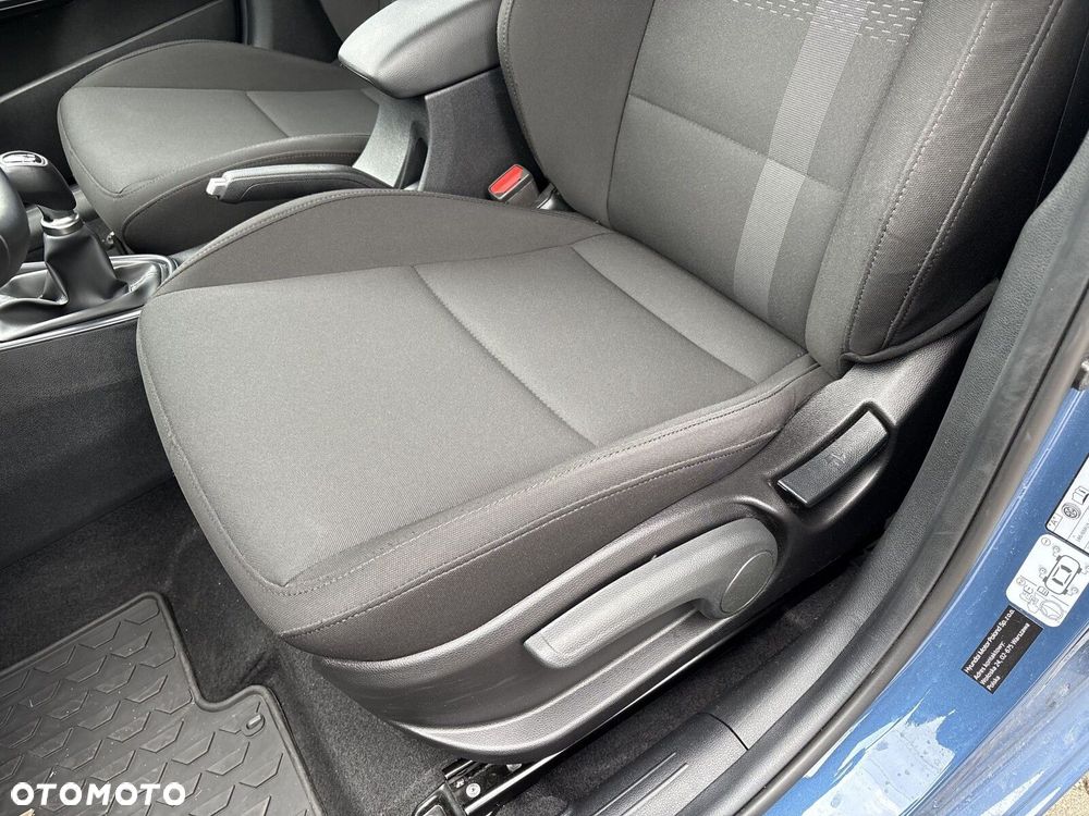 Hyundai i20 1.2 Modern - 10