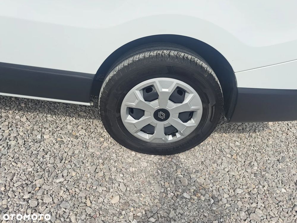 Renault Trafic - 18