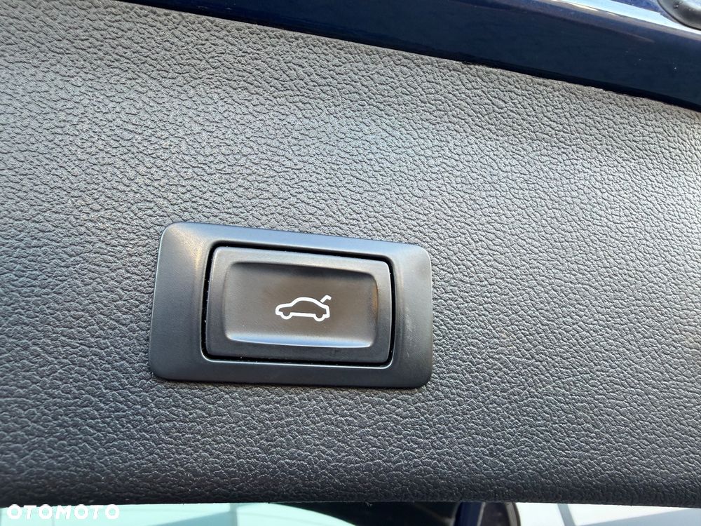 Audi A4 Avant 2.0 TDI DPF multitronic Ambiente - 25