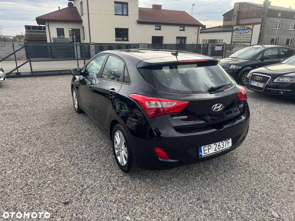 Hyundai i30 1.4 Fifa World Cup Edition - 3