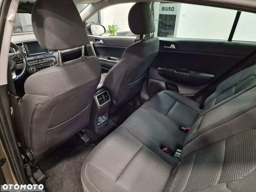 Kia Sportage 1.7 CRDI Business Line M 2WD - 13