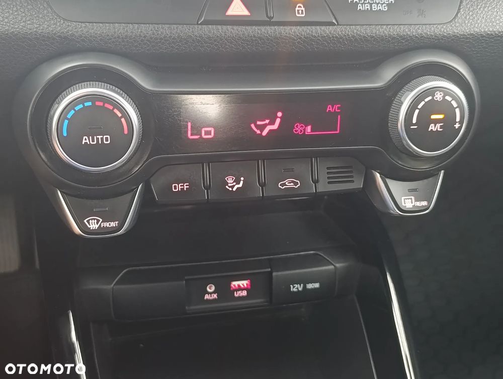 Kia Stonic 1.0 T-GDI 120 Platinum Edition - 12
