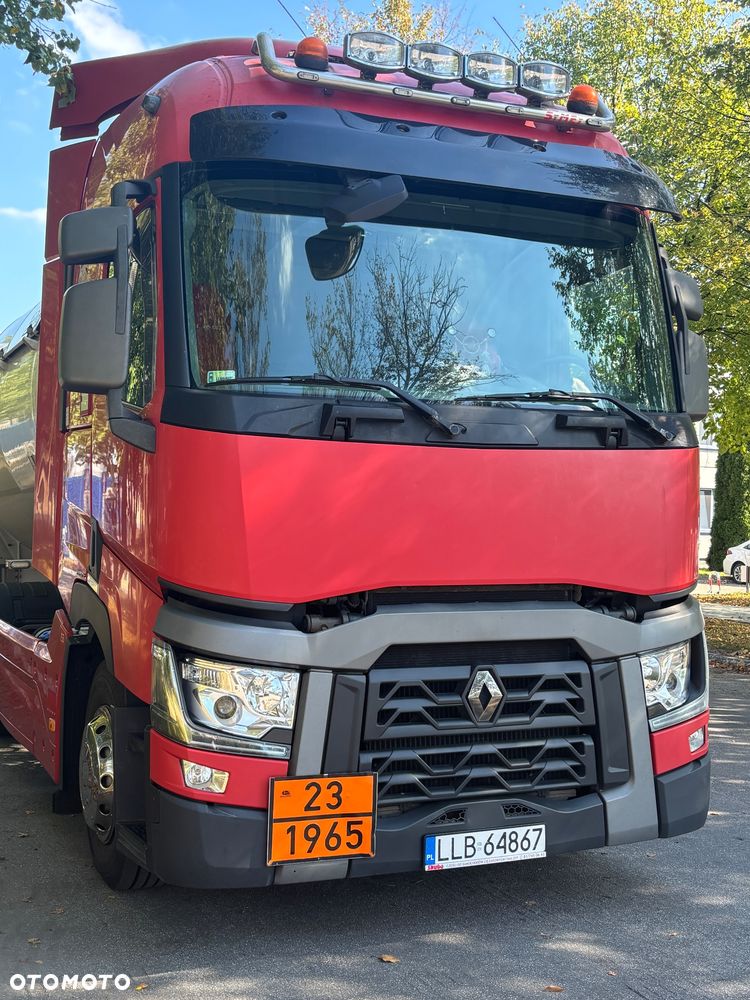 Renault T 460 - 22