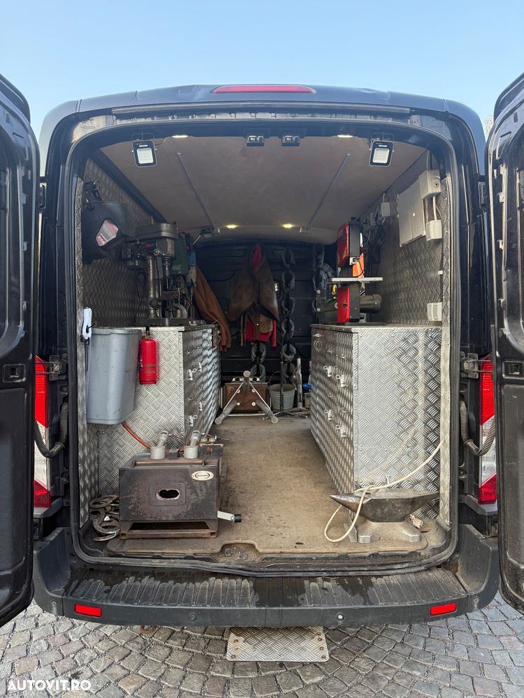 Ford TRANSIT - 12