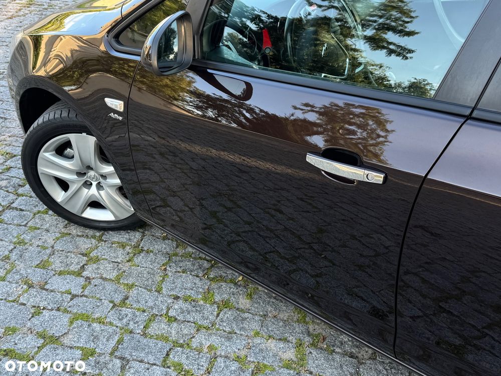 Opel Astra 1.4 T Cosmo - 23