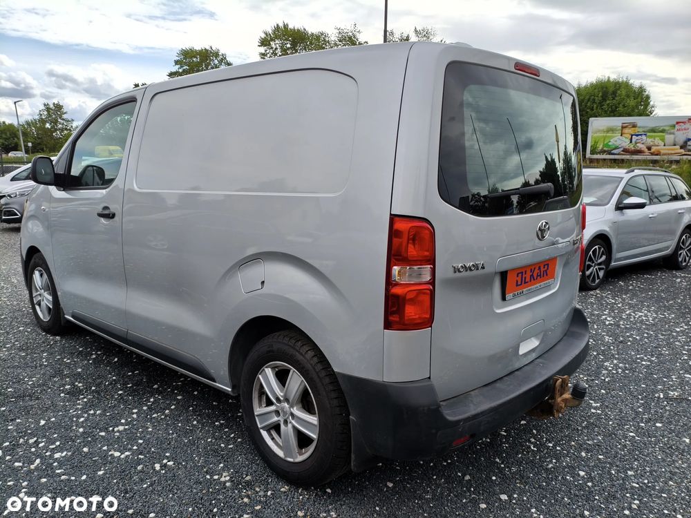 Toyota Proace - 8
