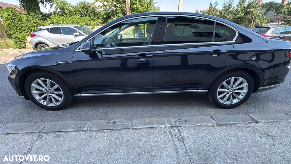 Volkswagen Passat 2.0 TDI DSG Highline - 6