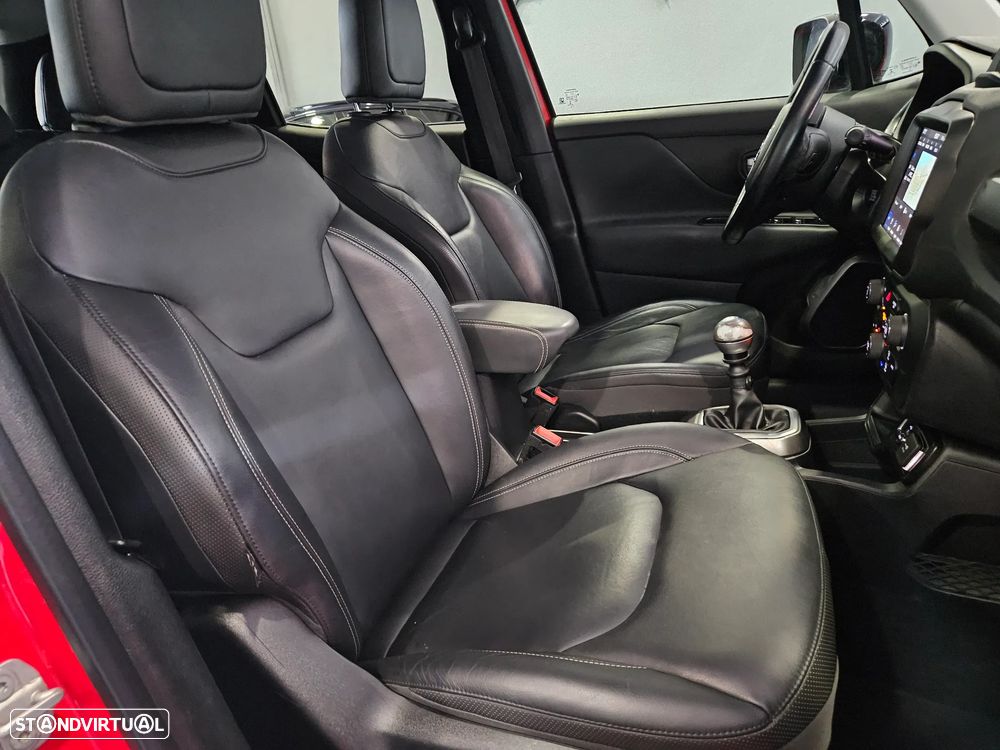 Jeep Renegade 1.4 MultiAir Limited - 17