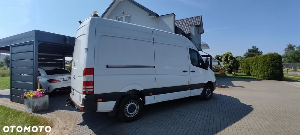 Mercedes-Benz Sprinter L2H2 - 38
