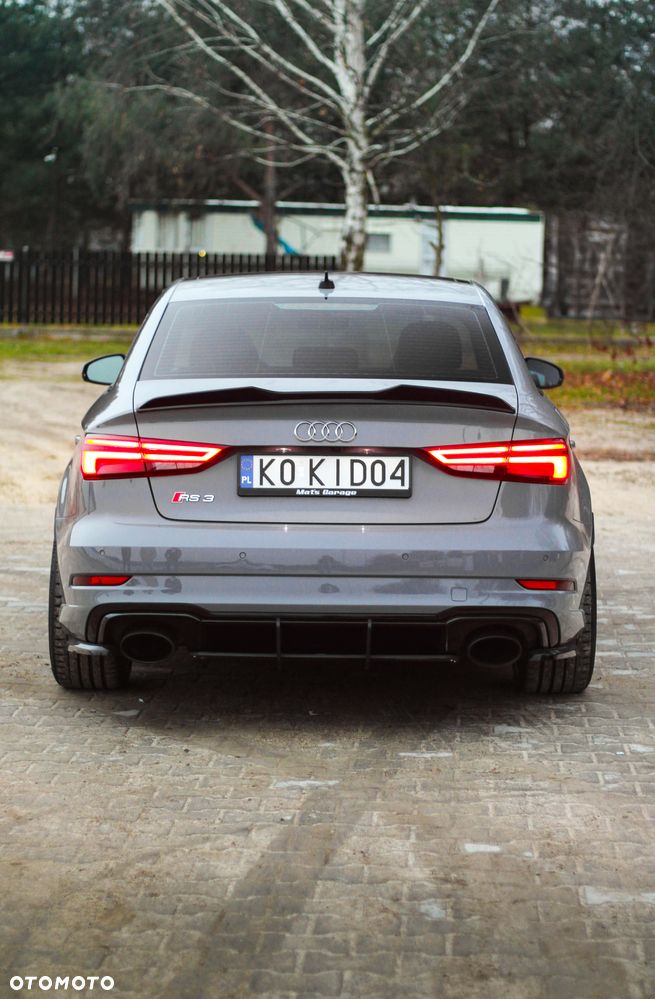 Audi RS3 Limousine TFSI quattro S tronic - 4