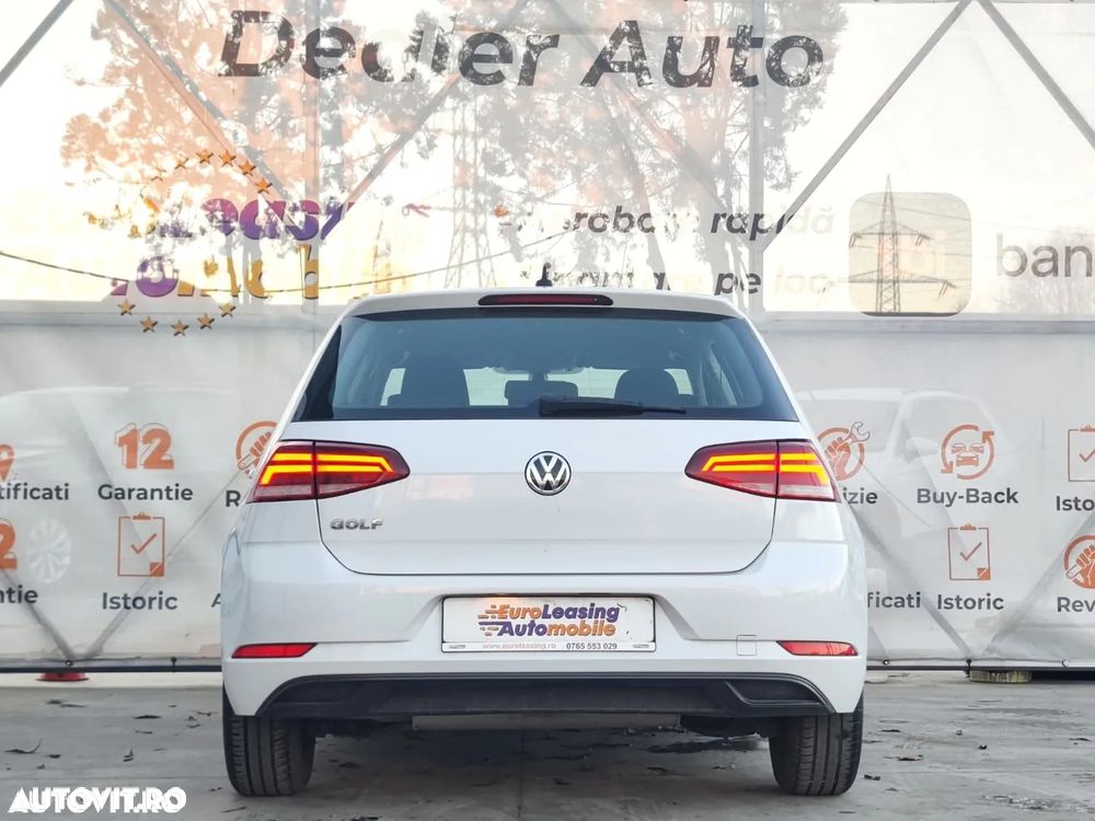 Volkswagen Golf 1.0 TSI Comfortline - 8