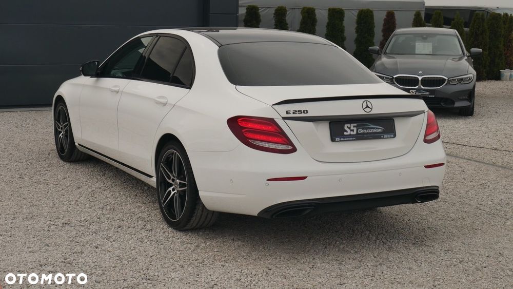 Mercedes-Benz Klasa E - 5