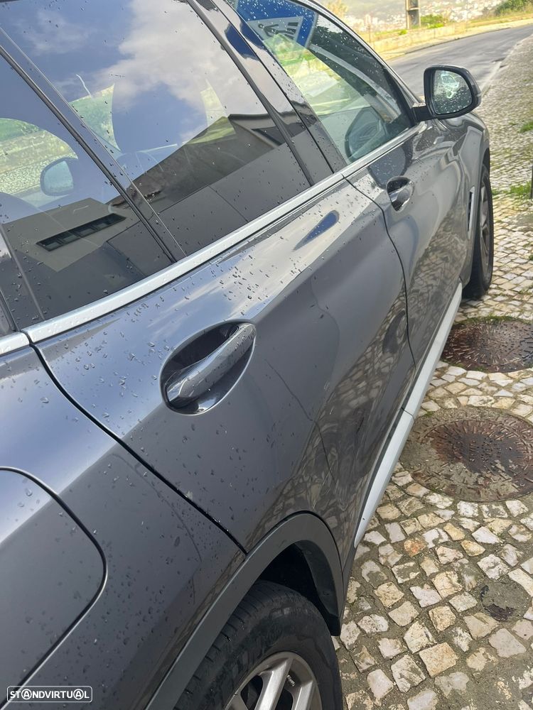 BMW X3 20 d xDrive xLine - 4