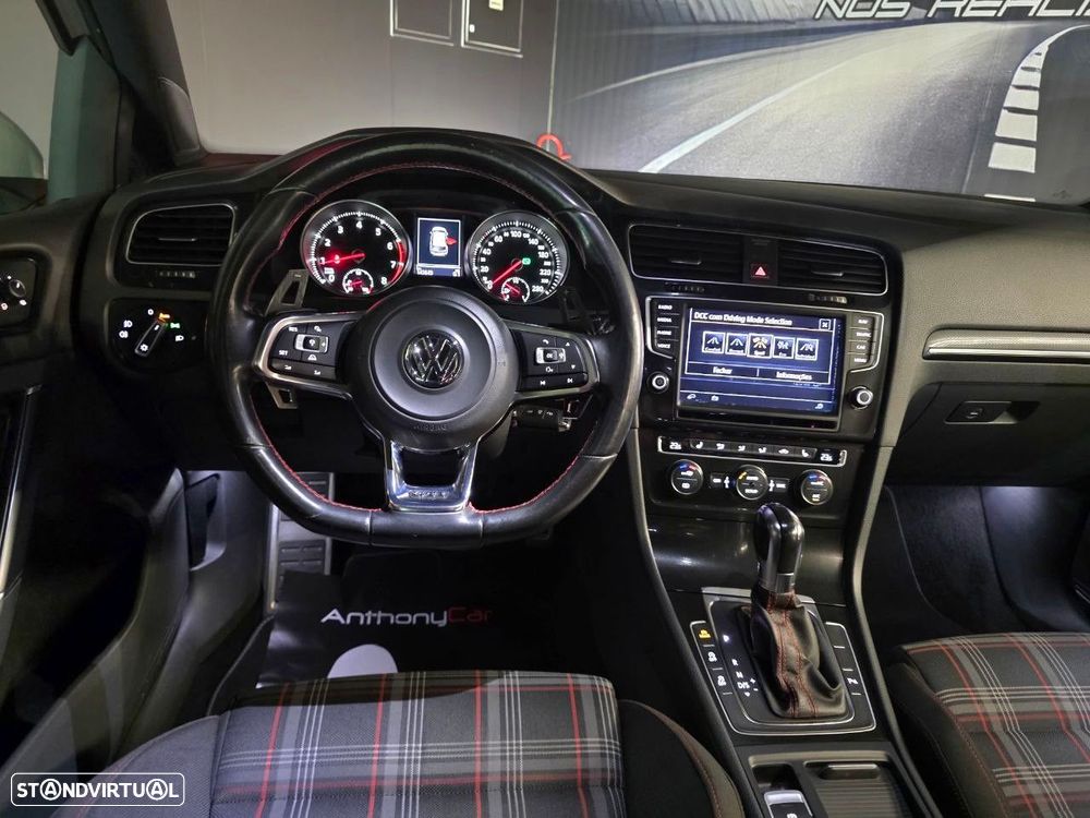 VW Golf 2.0 TSi GTi DSG Performance - 14