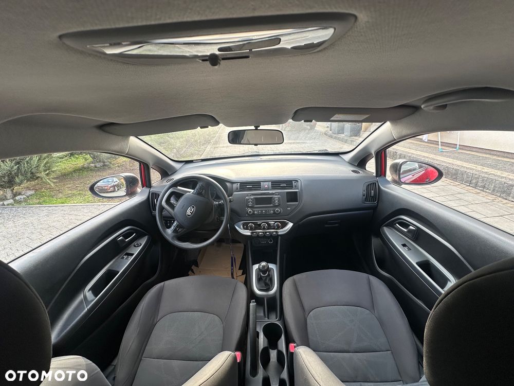 Kia Rio 1.2 Attract - 14