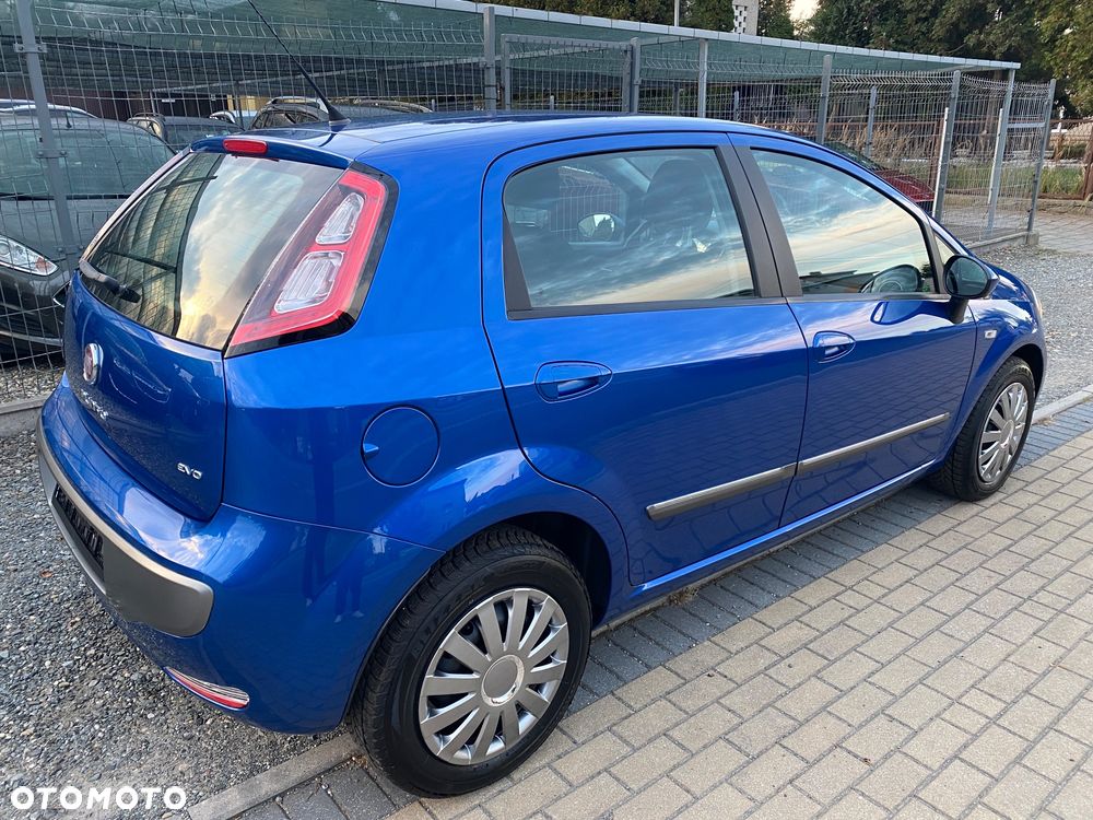 Fiat Punto Evo 2010 photo 3