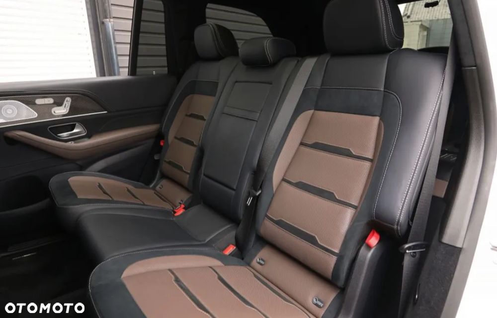 Mercedes-Benz GLS - 10
