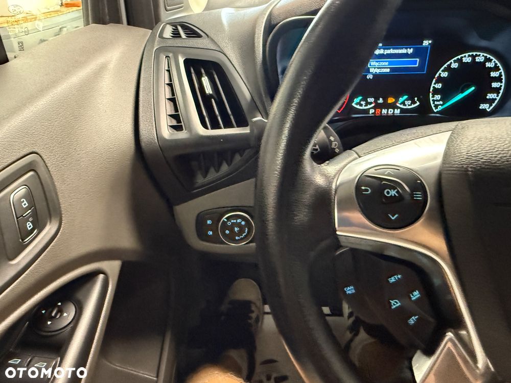 Ford Transit Connect - 16