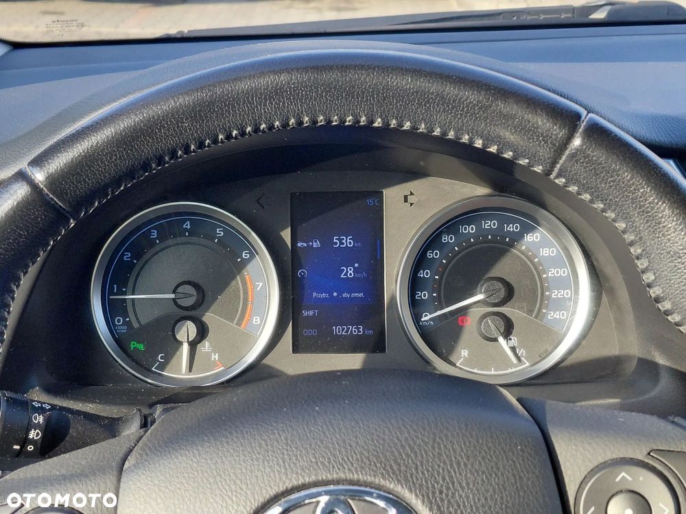 Toyota Corolla 1.6 Executive - 12